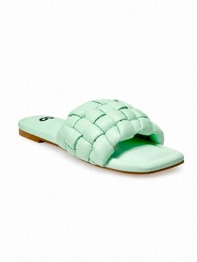 7.5 Women's Puffy Woven Slide Sandals Mint color